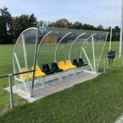 Alternative view of Dug-out PLUS met kuipstoelen
