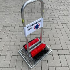 Alternative view of Schoenenborstel PLUS met handvat