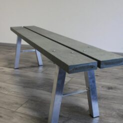 Alternative view of Zitbank met duurzame planken